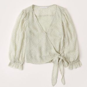 A&F sage green wrap